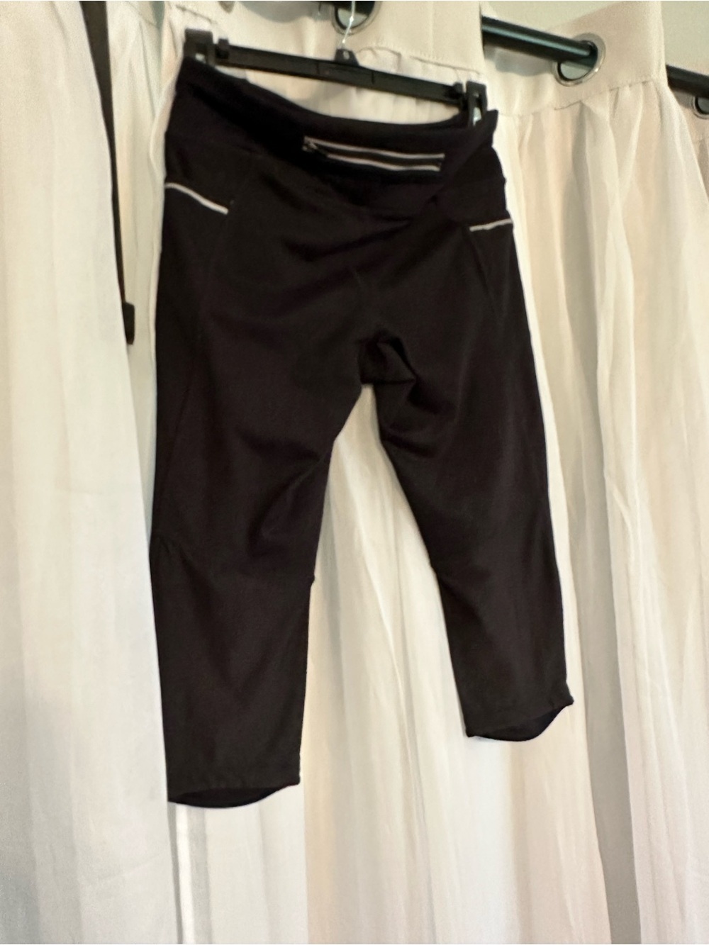 Athleta Black Cropped Athletic Leggings with Reflective Trim with pockets